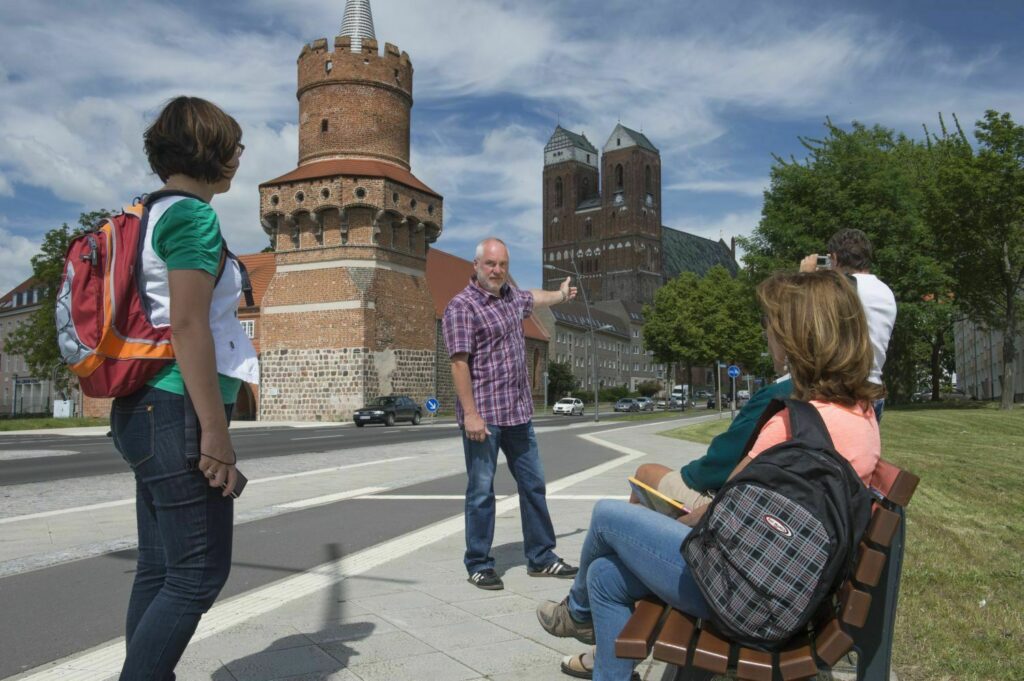 Stadtführung, Foto: Kappest, Lizenz: Stadtinformation Prenzlau